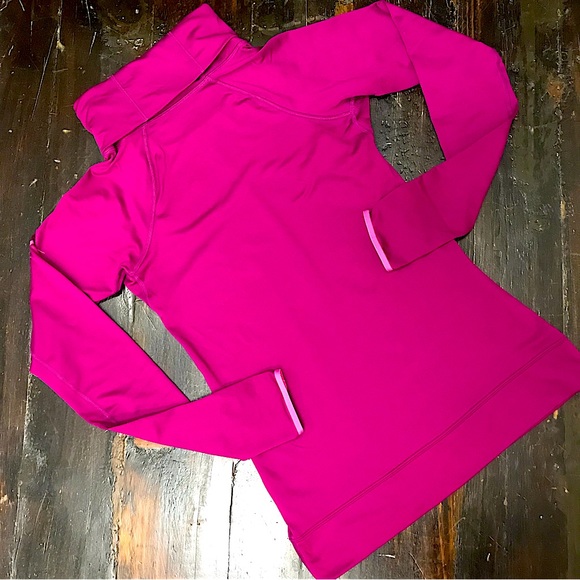 Nike DRI-FIT Cowl Neck - Picture 10 of 12